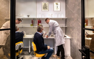 misurazione pressione in farmacia